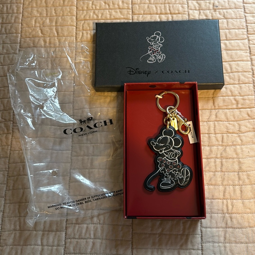 Coach X Disney Minnie Mouse Boxed Keyring Brand New
